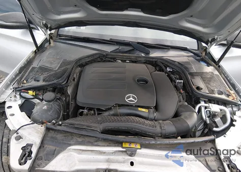 2019 Mercedes-Benz C 300 from USA, damaged, VIN 55SWF8DB4KU321769